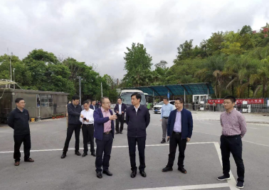 卓大林一行到东城公交台农园公交站场开展节前安全检查